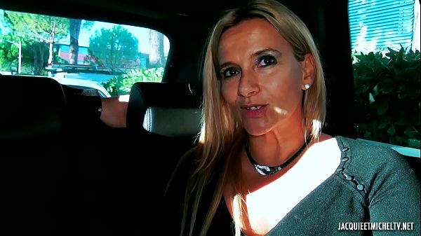 Elza es follada por desconocido en entrvista de trabajo